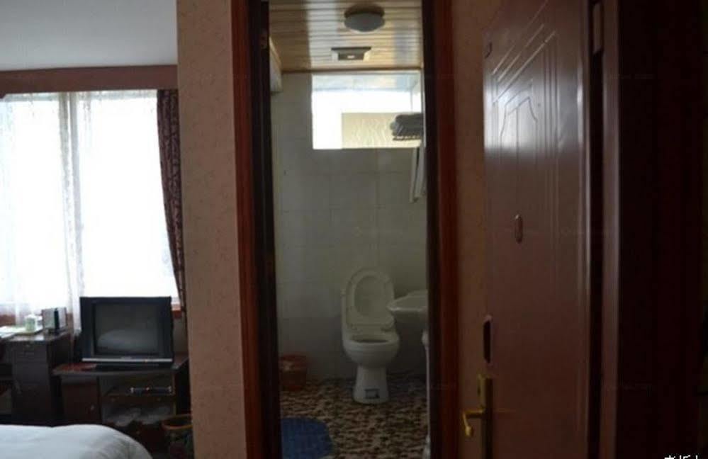 Zhengfu Caotang Decent Inn Chengdu Luaran gambar